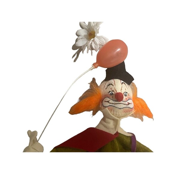 Vintage 1990 Annalee Doll 10" Hobo Circus Clown with Orange Hair, Balloon, & Tag - Picture 5 of 16